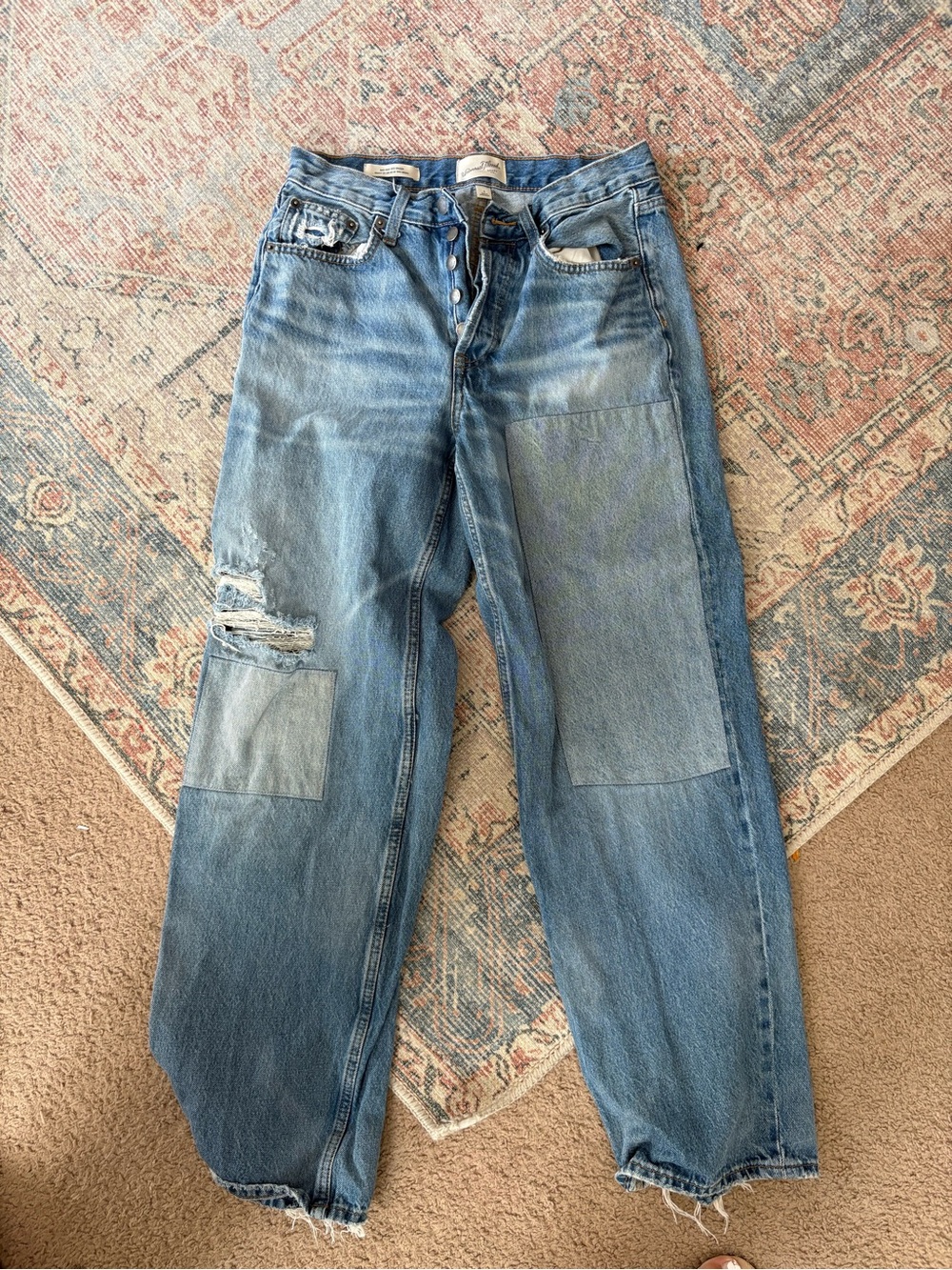 Universal Thread women’s Light Blue Patchwork Relaxed Jeans